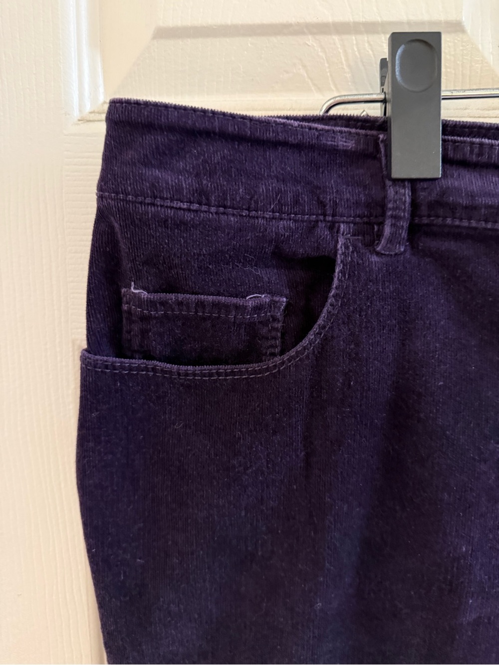 Coldwater Creek size 16 Natural Fit Straight Leg Deep Purple Corduroys - Picture 6 of 10